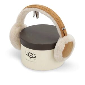 NWT, UGG Classic Brown and Cream Shearling Earmuff with Wired Headphones